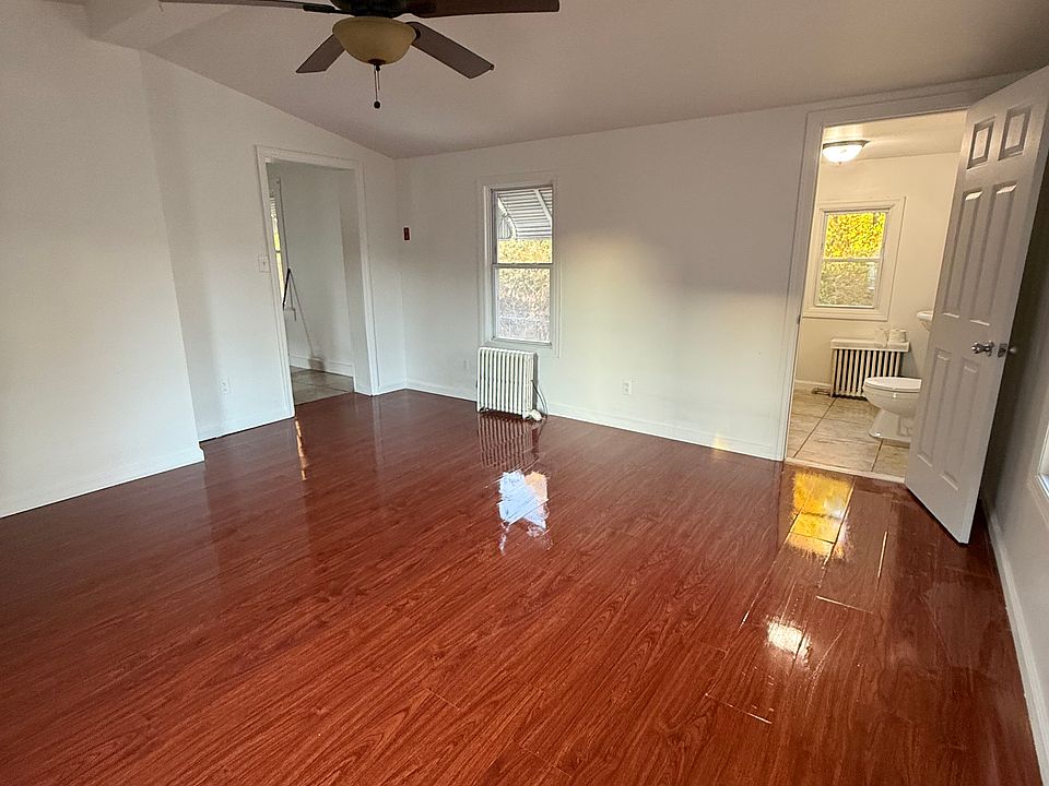 1st image of 50 Roll Ave