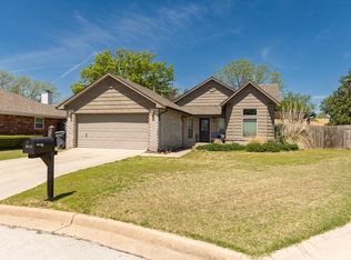 3111 E Gate Ct, Ardmore, OK 73401