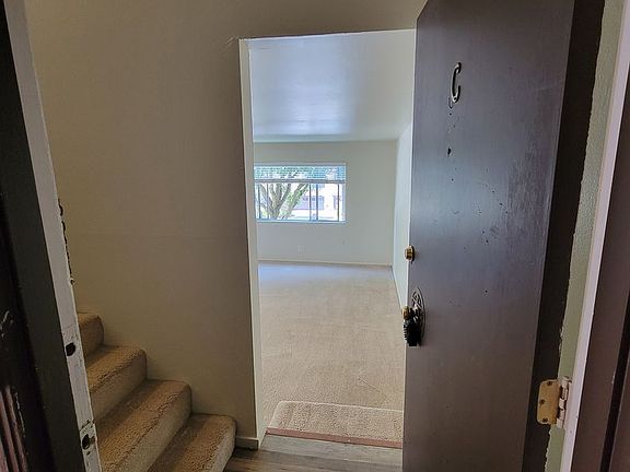 4th image of 1508 San Antonio Ave #C