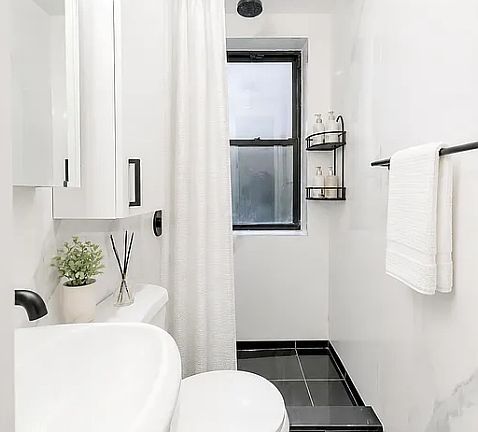 4th image of 92 2nd Ave APT 19