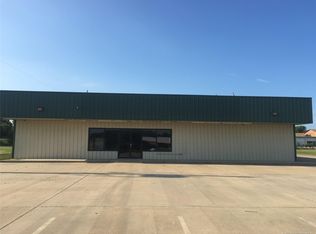 704 W Broadway St, Spiro, OK 74959