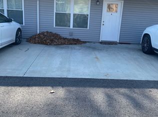 713 N Madison St, Marion, IL 62959
