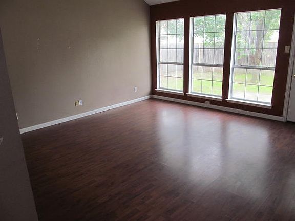 5th image of 6605 Pecanwood Dr