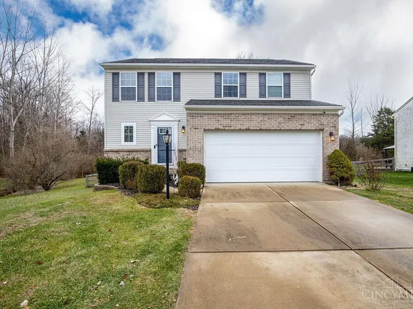 4570 Vista Meadows Dr, Batavia, OH 45103