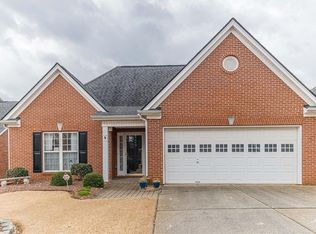 925 Livery Cir, Lawrenceville, GA 30046
