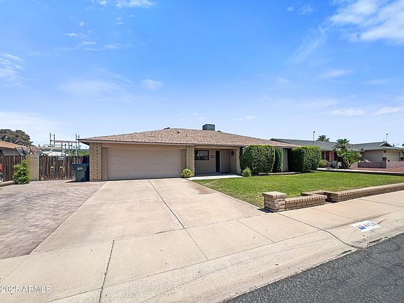 2nd image of 4418 W CORRINE Drive