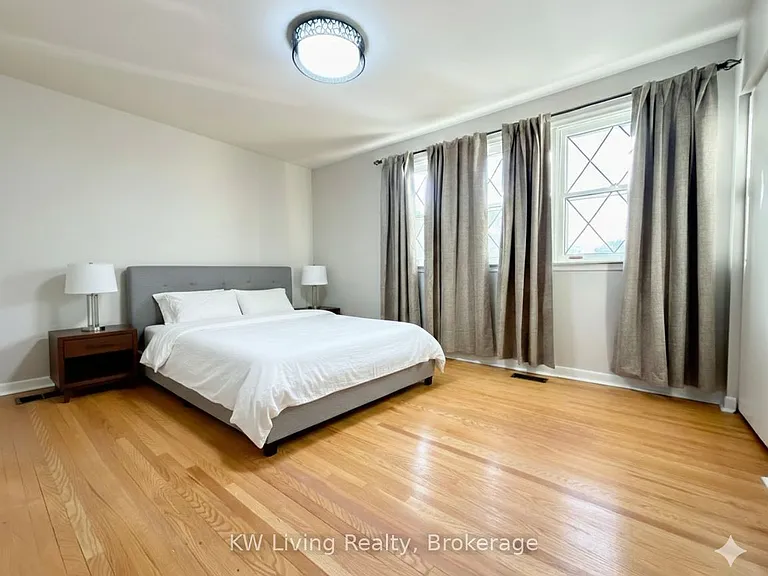 125 Underhill Dr — Photo 6