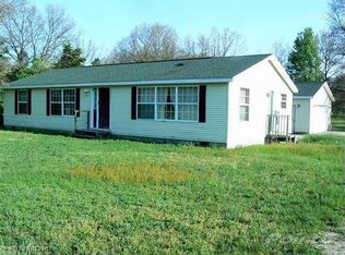 7268 E Whistling Pete Ave, Fountain, MI 49410