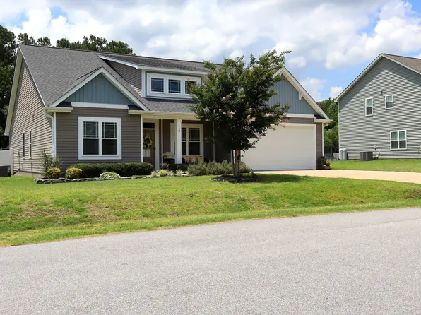 112 Star Valley Dr, Angier, NC 27501