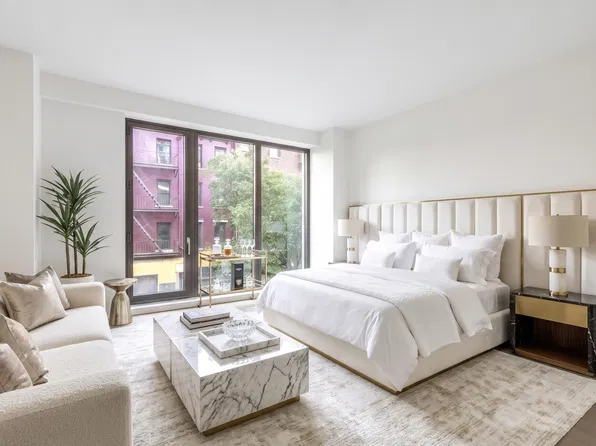 500 West 45th Street image 1 of 17