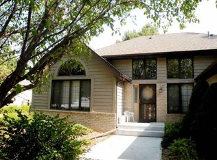 858 Ferndale St S, Maplewood, MN 55119