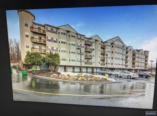 375 Rifle Camp Rd APT 403, Woodland Park, NJ 07424