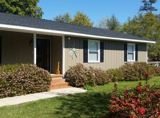 102 Cannongate Rd, Manteo, NC 27954