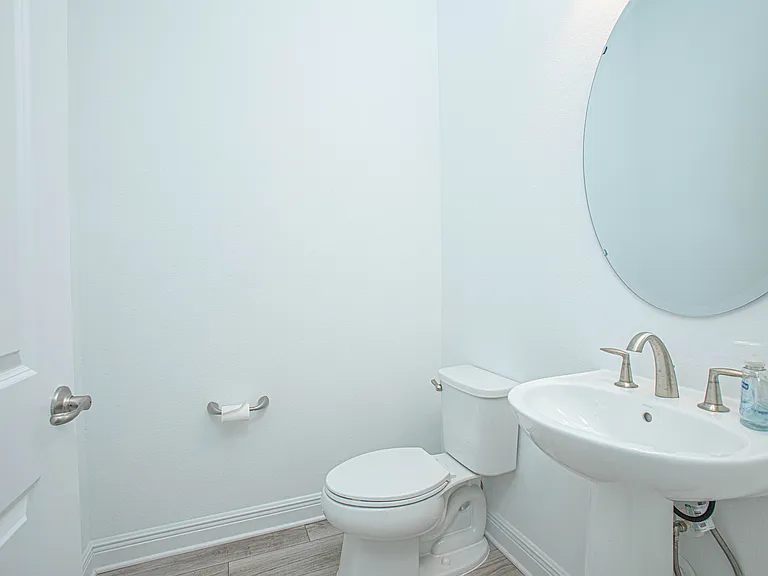 12034 Sprite Ln — Photo 23