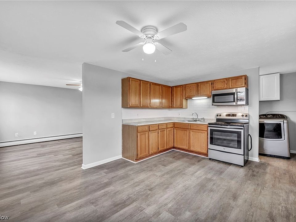 301 Warden Ave, Elyria, OH 44035 Zillow