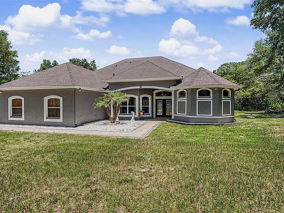 2nd image of 10933 Pinto Dr