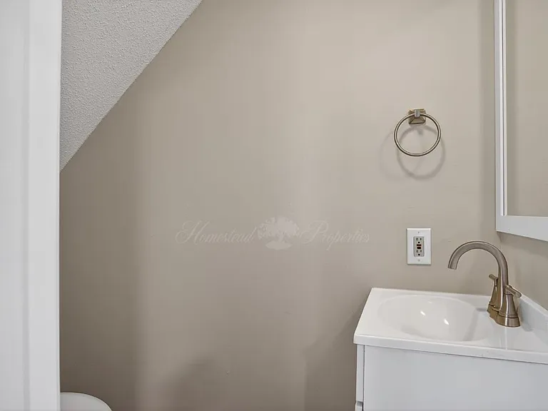 160 Cox Rd — Photo 12