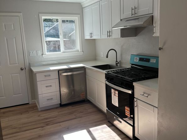 2732 Young St Unit A