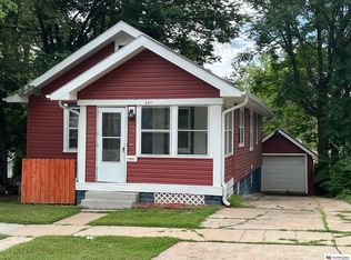 2411 N 60th St, Omaha, NE 68104