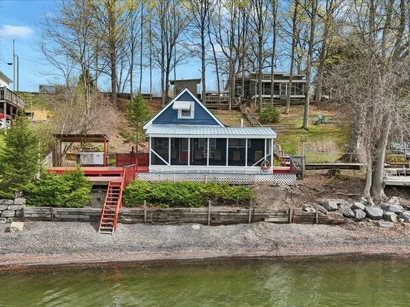 268 Lakeside Lane, Addison, VT 05491