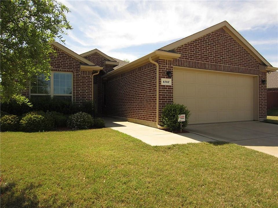 1st image of 1747 Park Trails Blvd