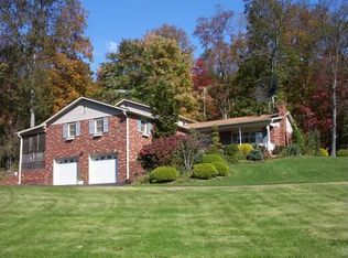 237 Thompson Mill Rd, Newtown, PA 18940