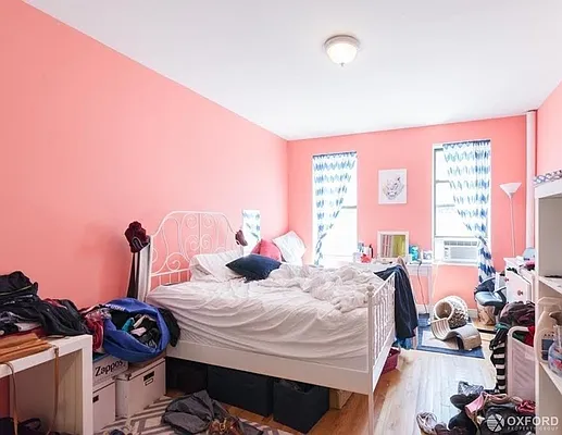 Rented by Oxford Property Group | media 12
