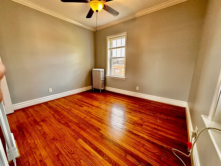 West Pine Apartments — Photo 20