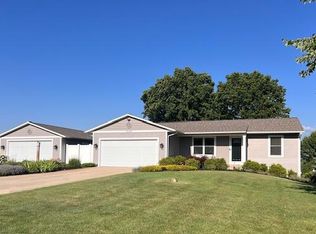 2138 Rozell Dr, Middleville, MI 49333