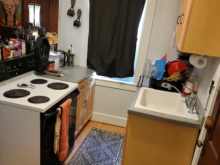 6 Elm St #5 — Photo 4