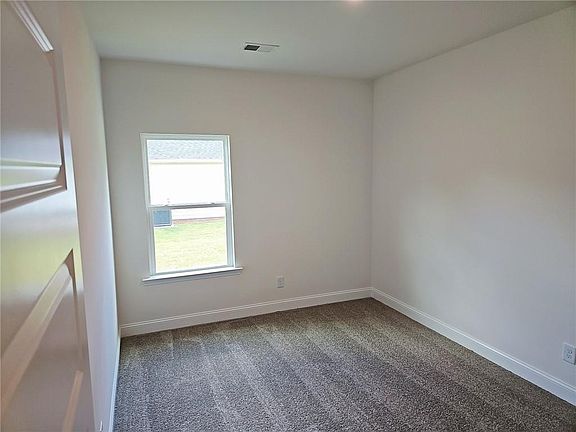 3rd image of 317 Angela Ave