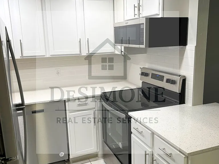 Forest Edge Apartments — Photo 75