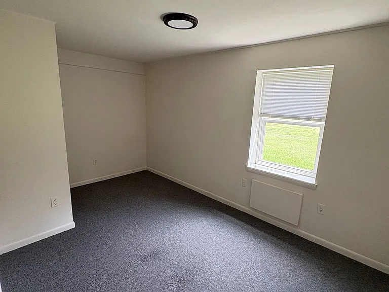 Charlotte Place Apartments — Photo 49