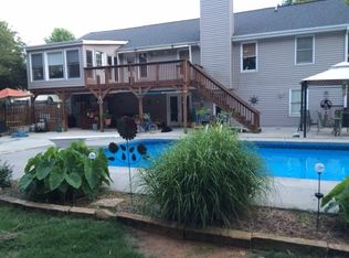 2839 Howard Dr NE, Marietta, GA 30062