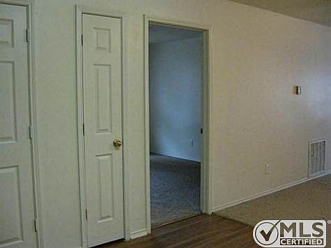 5th image of 4320 Forest Point Dr