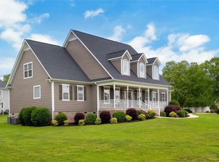 101 Edens Garden Way, Six Mile, SC 29682