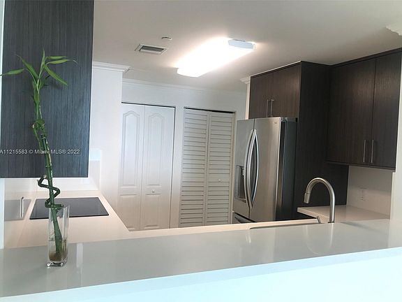 5th image of 2101 Brickell Ave APT 3504