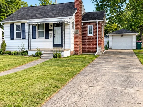 14916 Crescentwood Ave, Eastpointe, MI 48021