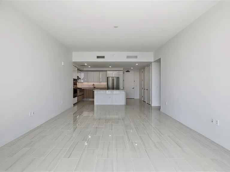 400 Central Ave #505 — Photo 21