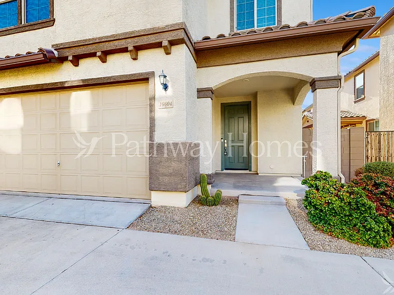 16604 W Sierra St — Photo 3