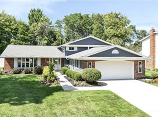 20838 Burgandy Dr, Strongsville, OH