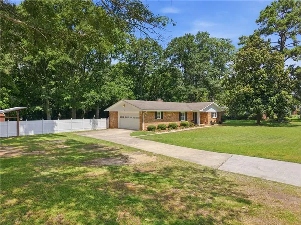 6071 Fountain Dr, Macon, GA 31216