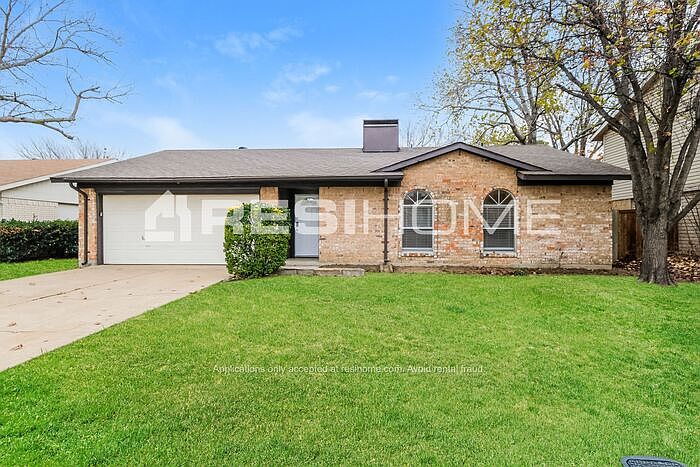 1st image of 844 Bowling Green Dr