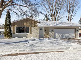 169 Northbreeze Dr, Appleton, WI 54911