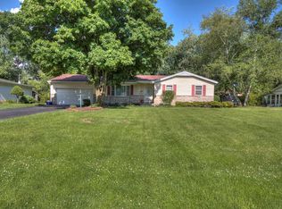 820 Forest Lawn Dr, Marion, OH