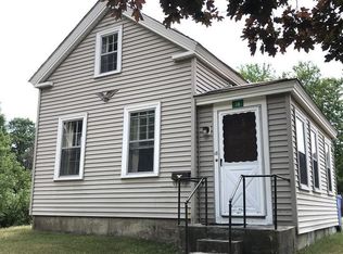 18 Nichols St, Merrimac, MA 01860