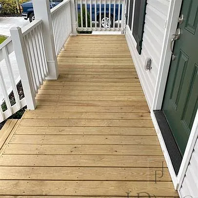 105 Richardson St — Photo 3