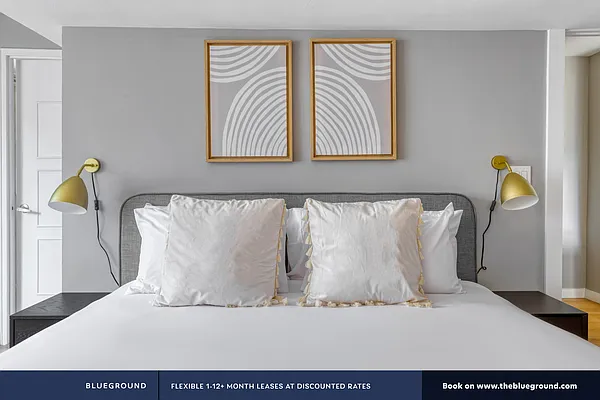 Rented by The Blueground | media 35