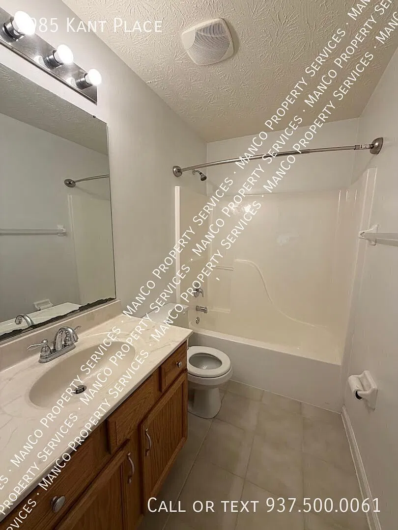 2985 Kant Place - 3 bedroom, 2.5 bath home in Beavercreek with finished basement. — Photo 4