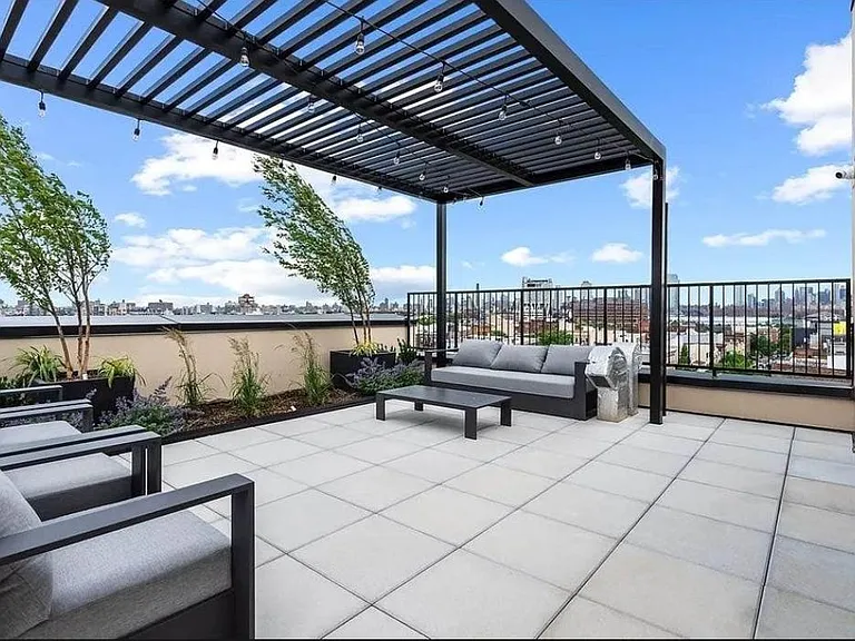 161 Meserole Ave #6B — Photo 9